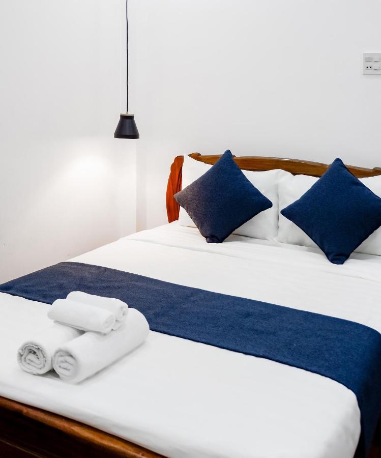 La Cactus Hotel 1 Quy Nhon Exterior photo
